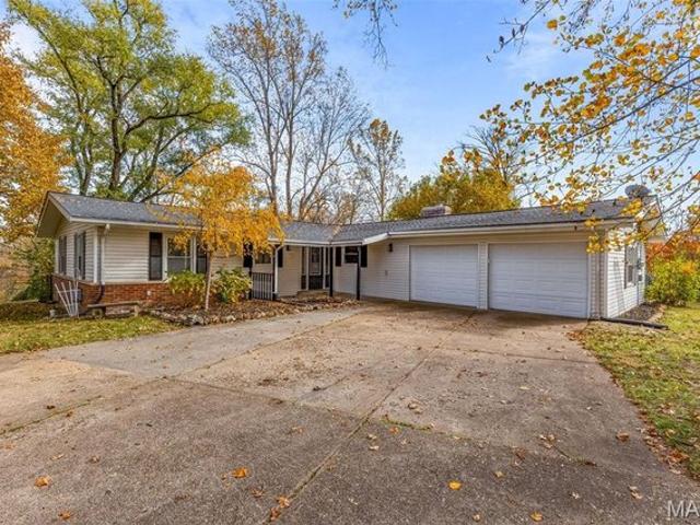 House for sale in Herculaneum, Missouri