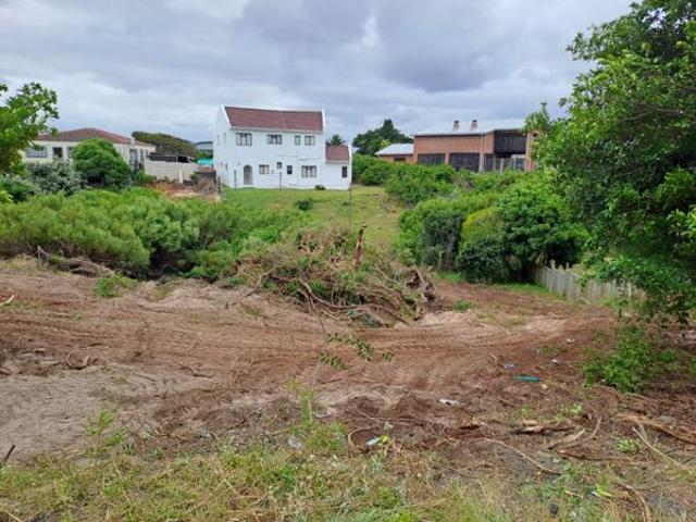 Land for sale in Cape St Francis, Eastern Cape
