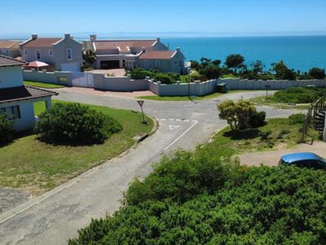 Land for sale in Cape St Francis, Eastern Cape