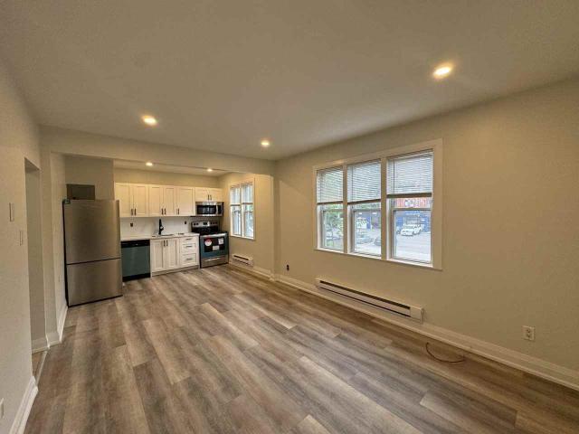 Apartment for rent in Ancaster, Ontario