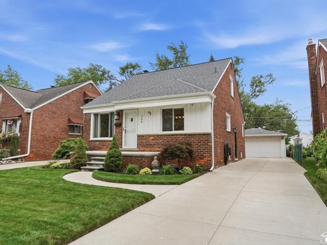 House for sale in Lincoln Park, Michigan