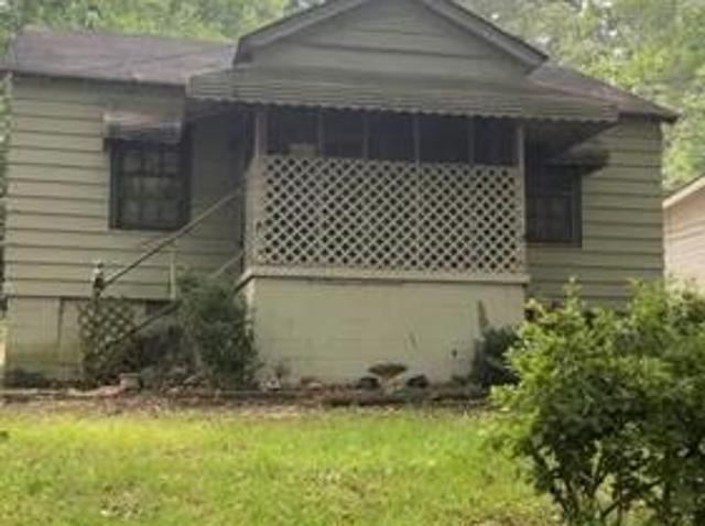 House for sale in Scottdale, Georgia