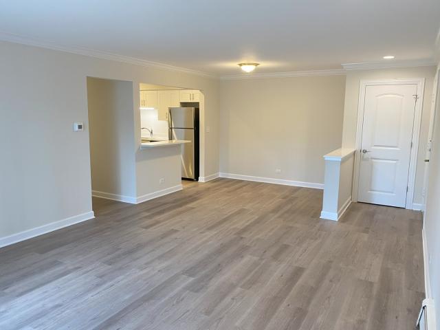 Property for rent in Glen Ellyn, Illinois