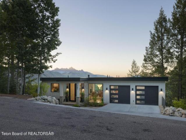 House for sale in Jackson