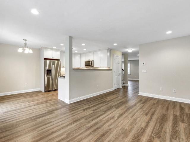 Townhouse for rent in Summit