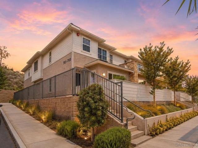 Condo for sale in Escondido, San Diego County