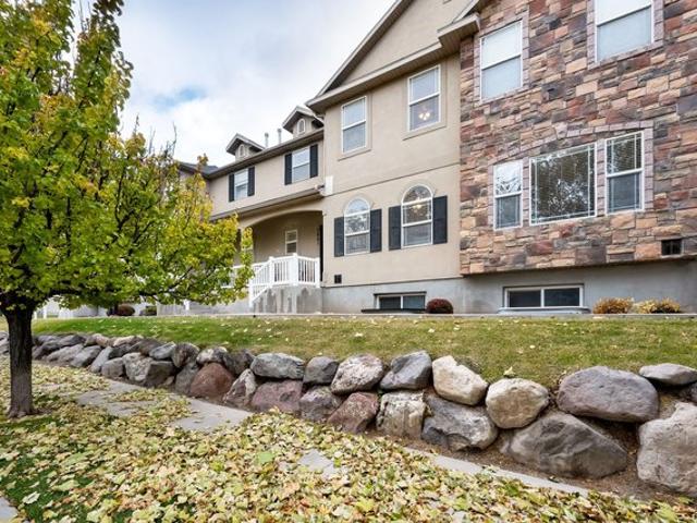 Townhouse for sale in West Jordan, Utah