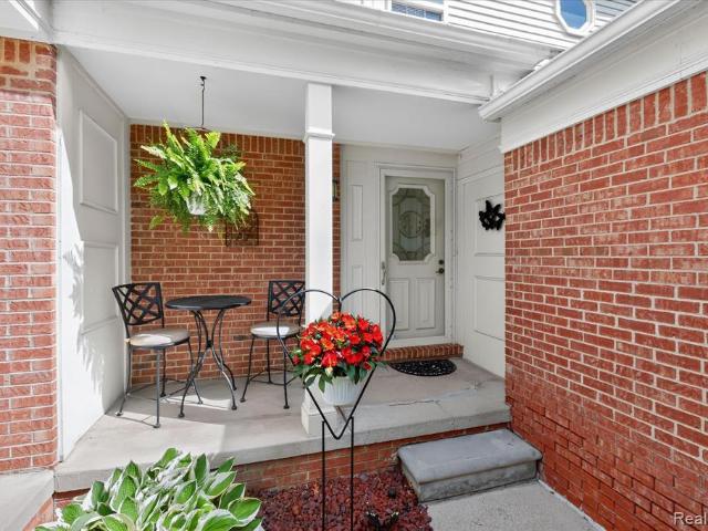 Condo for sale in Westland, Michigan