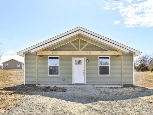 House for sale in Barry, Missouri