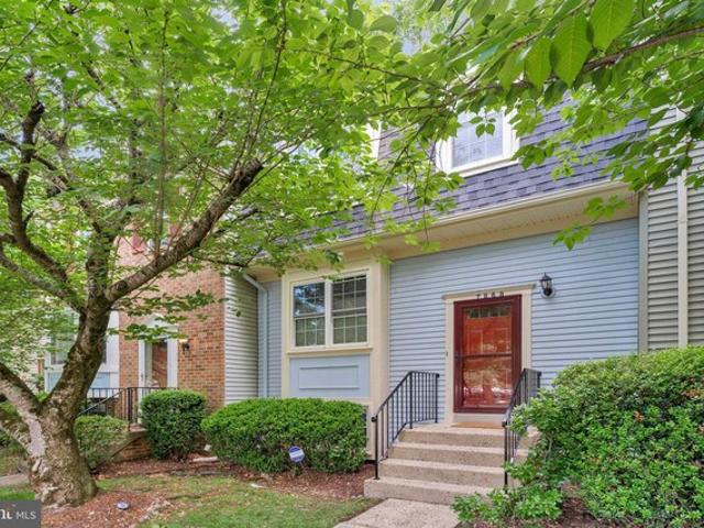 Townhouse for sale in Virginia