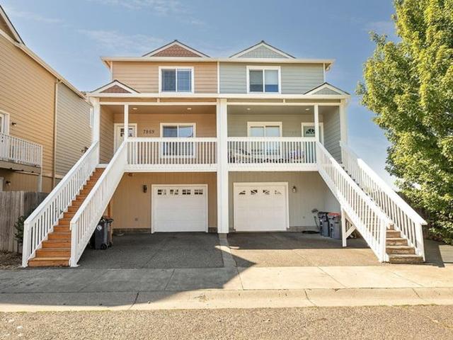 Townhouse for sale in Oregonia