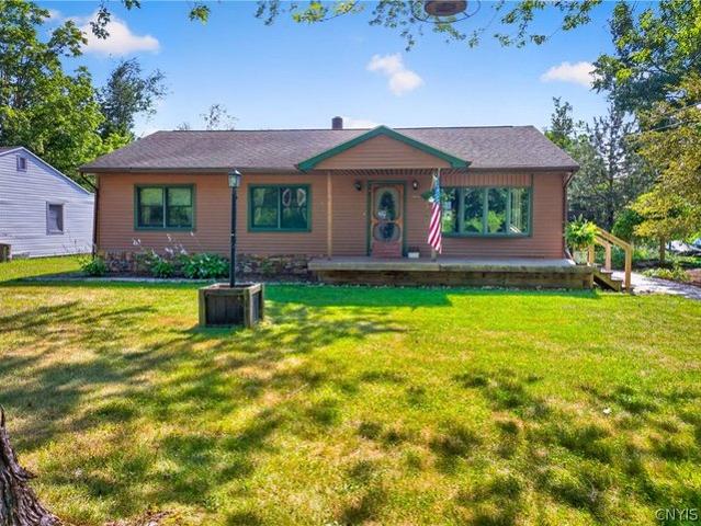 House for sale in Oneida, New York