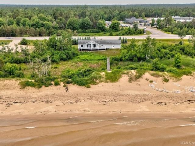 House for sale in Manistique, Michigan