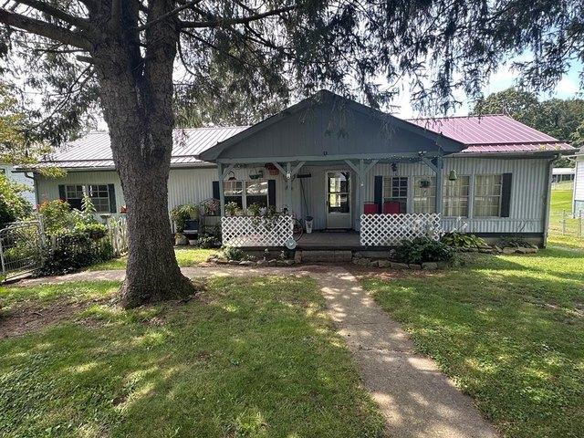 House for sale in Fayetteville, West Virginia