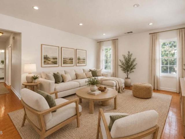 Duplex for rent in Pasadena, California