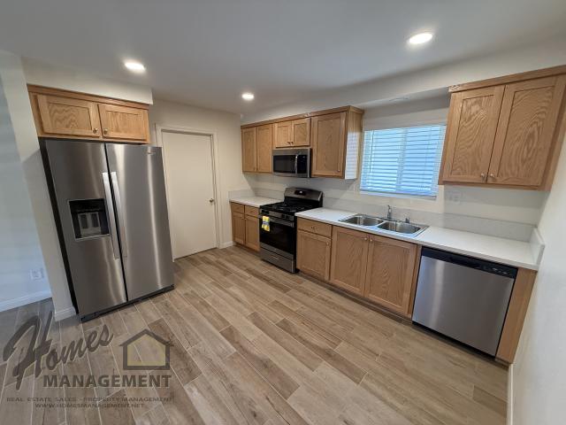 Apartment for rent in California