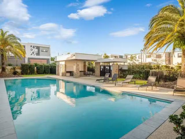 Condo for rent in Fernbrook, Queensland