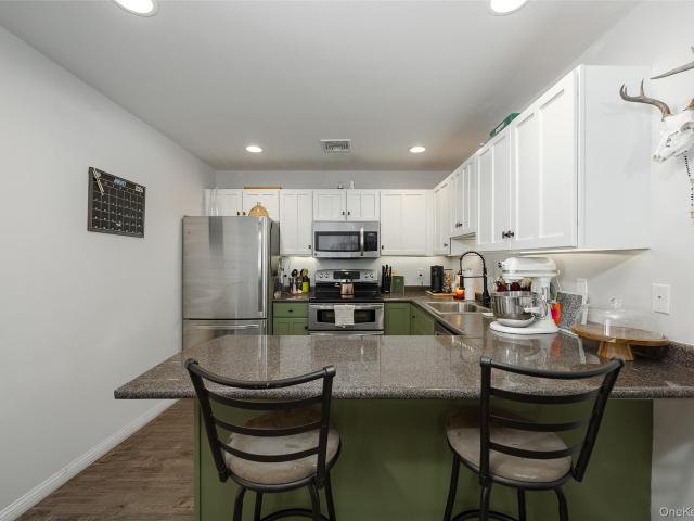 Condo for sale in Lloyd, New York