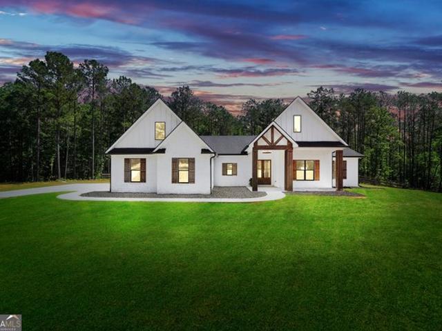 House for sale in Milner, Georgia