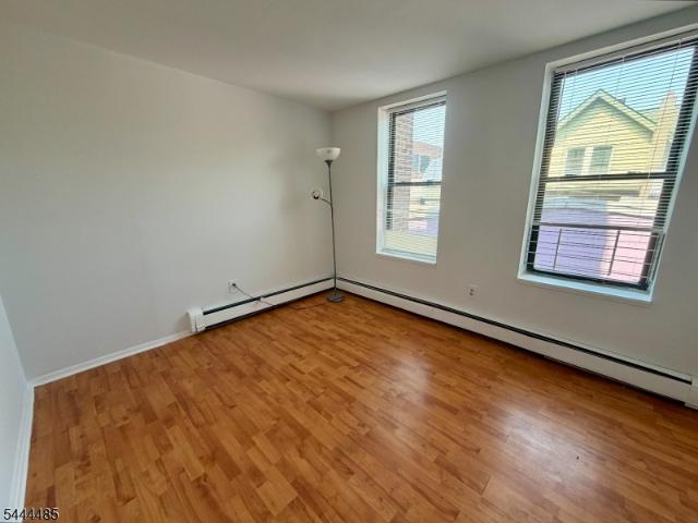 Townhouse for sale in Hudson, New Jersey