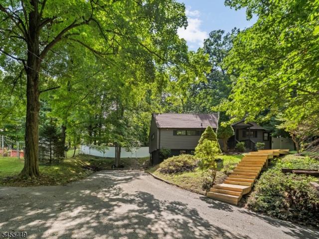 House for sale in Parsippany, New Jersey