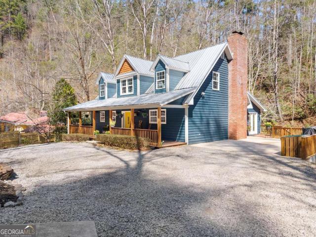 House for sale in Hiawassee, Georgia