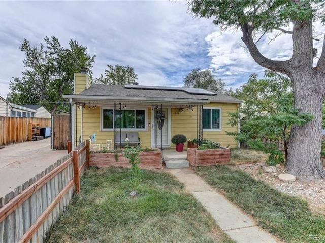 House for sale in Commerce City, Adams County