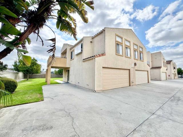 Apartment for rent in Stanton, California