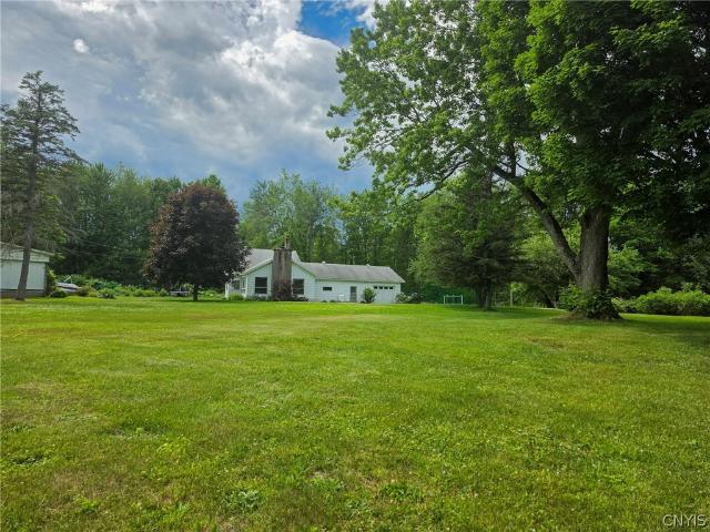 House for sale in Oneida, New York