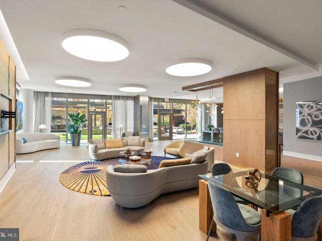 Condo for sale in Virginia