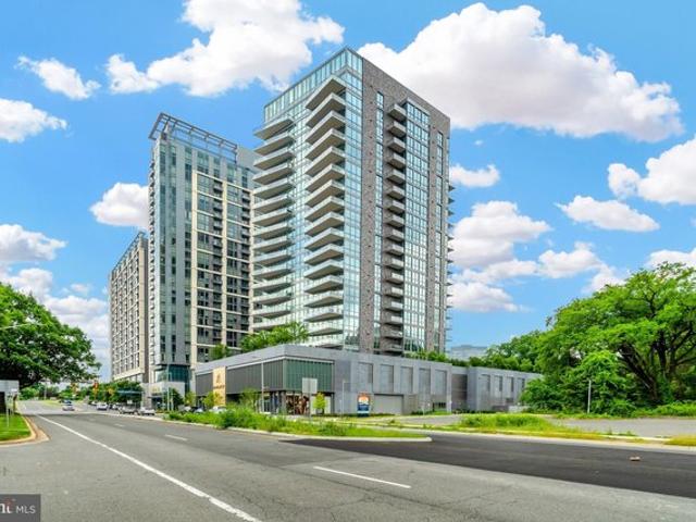 Condo for sale in Virginia
