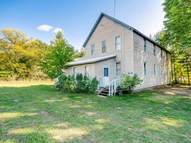 House for sale in Manistique, Michigan