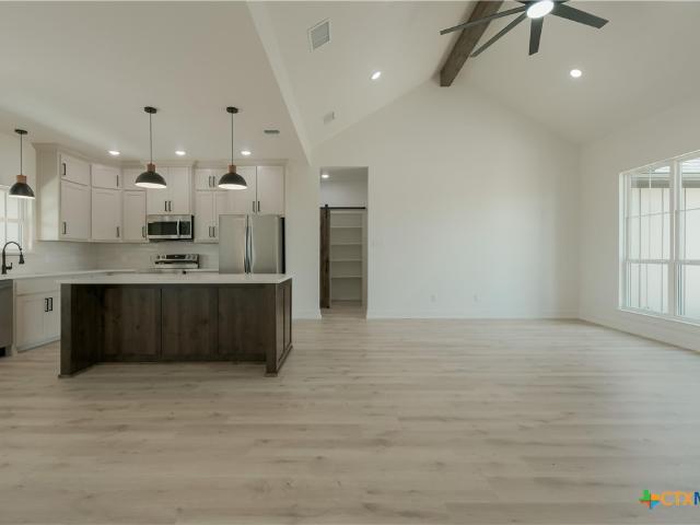 House for sale in Troy, Texas