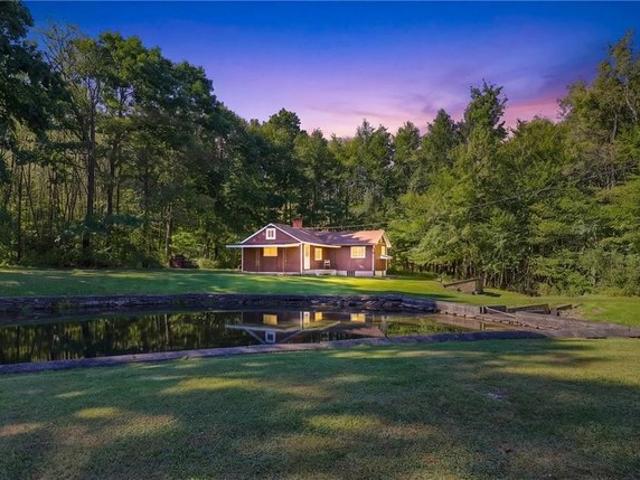 House for sale in Central City, Somerset County
