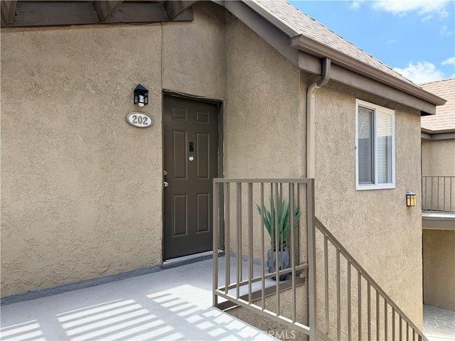 Condo for sale in Corona, California