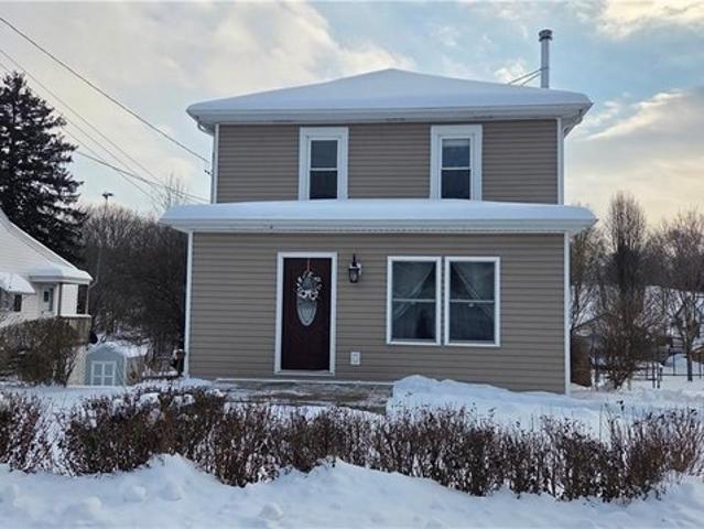 House for sale in Apollo, Pennsylvania