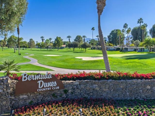 Condo for sale in Bermuda Dunes, California