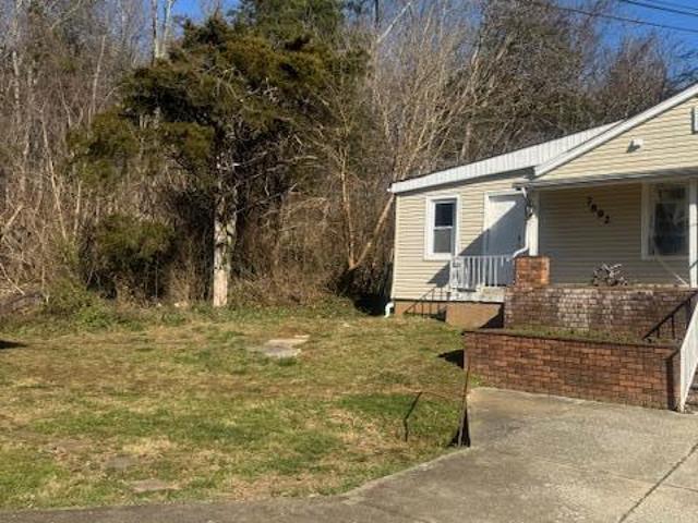 House for sale in Burnside, Kentucky