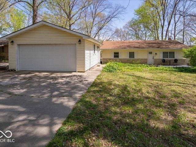 House for sale in Morgantown, Indiana