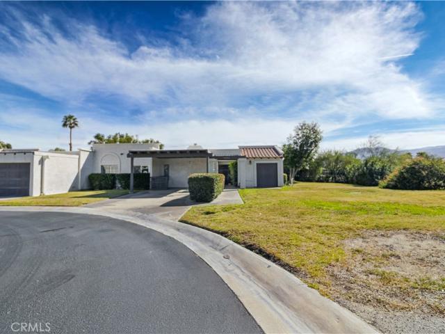 Condo for sale in Bermuda Dunes, California