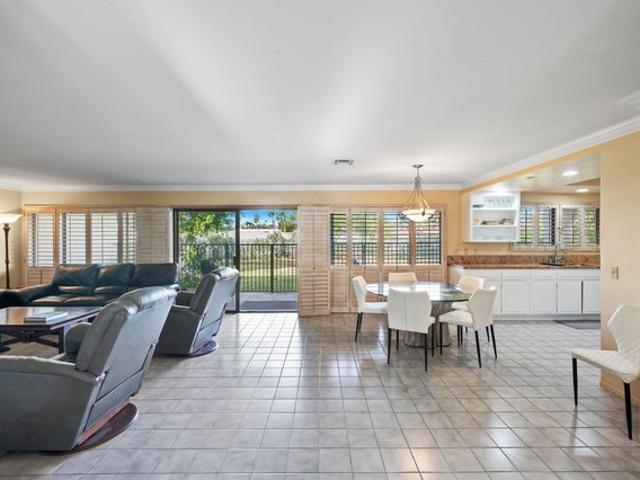 Condo for sale in Bermuda Dunes, California