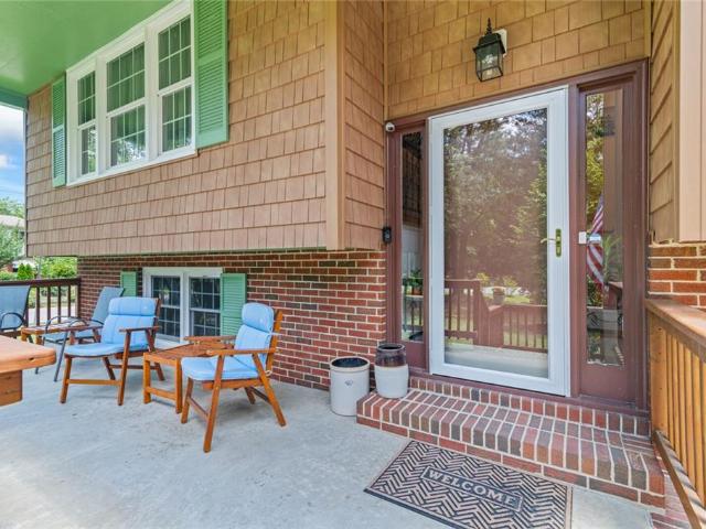 House for sale in Gloucester Point