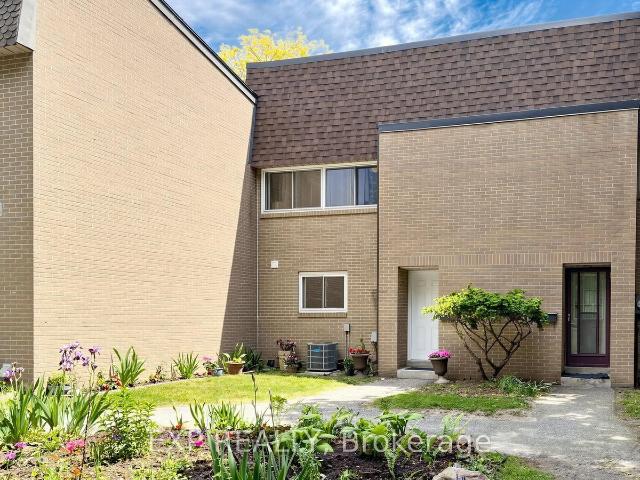 Condo for sale in Woburn, Ontario