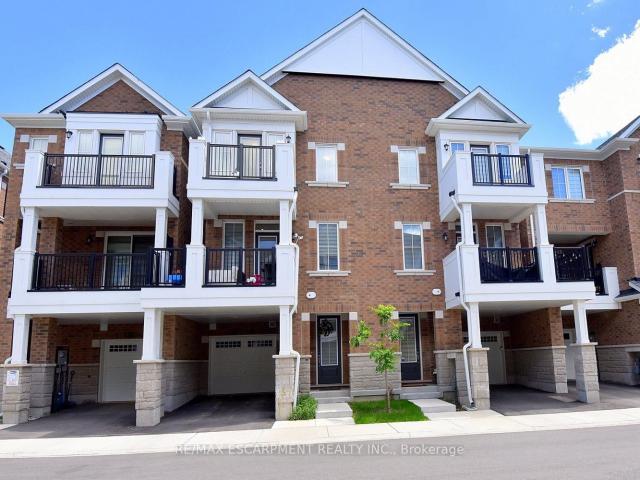 Townhouse for sale in Woburn, Ontario