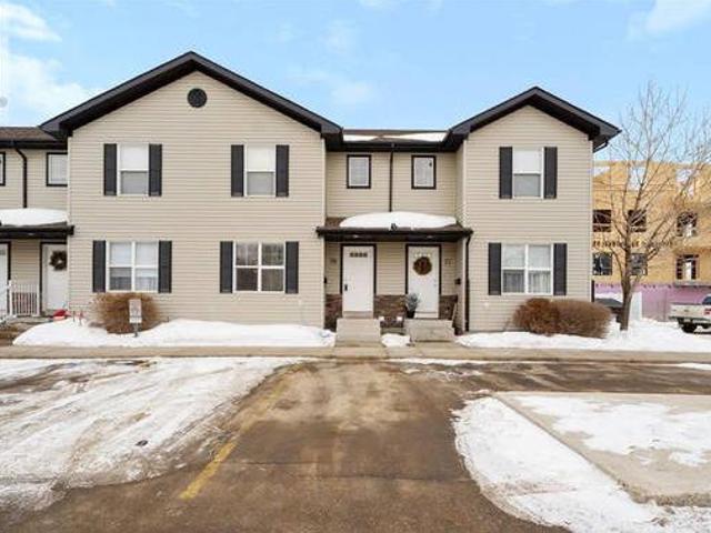 House for sale in Saskatoon, Saskatchewan