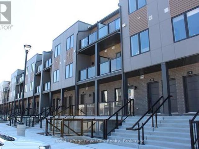 Townhouse for rent in Guelph, Ontario