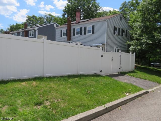House for sale in Avenel, New Jersey