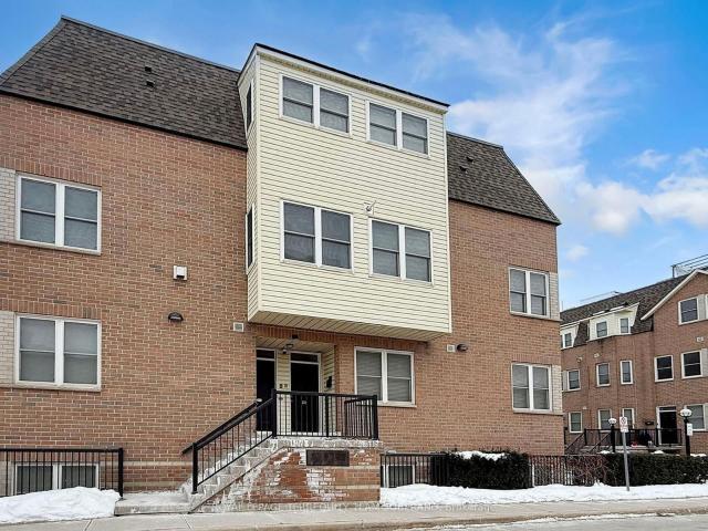 Condo for sale in Woburn, Ontario