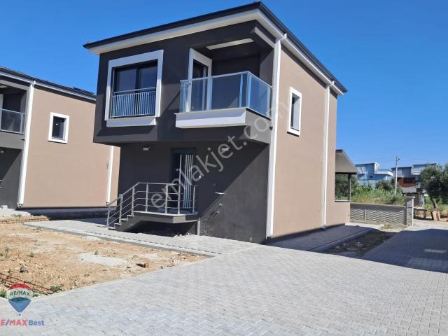 Aliağa, İzmir içerisinde satılık Villa