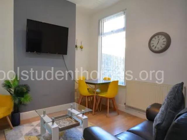House for rent in Kensington, Calderstones